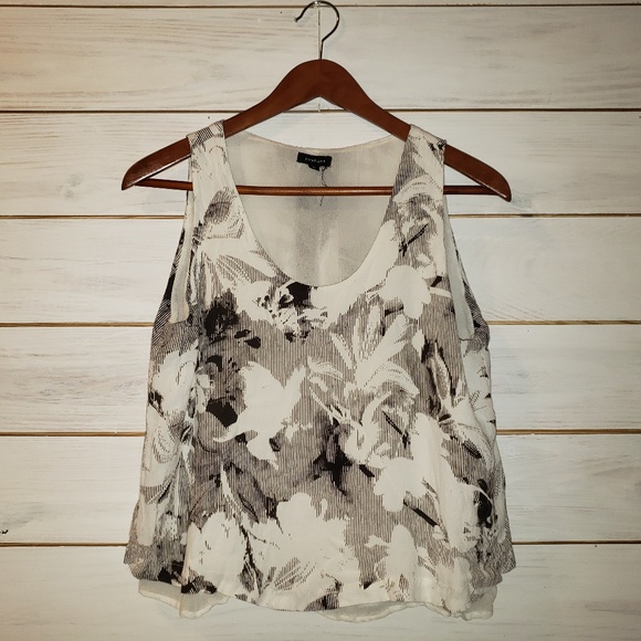Paradigma Small sleeveless layered blouse - Picture 1 of 7